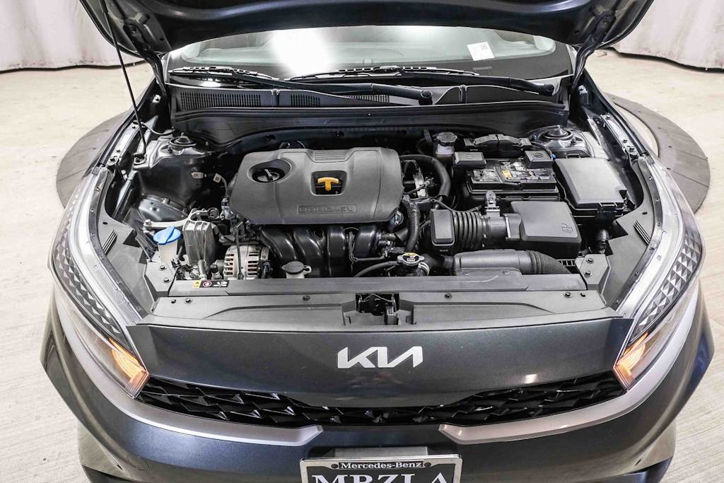 Thumbnail: 2024 Kia Forte - 8