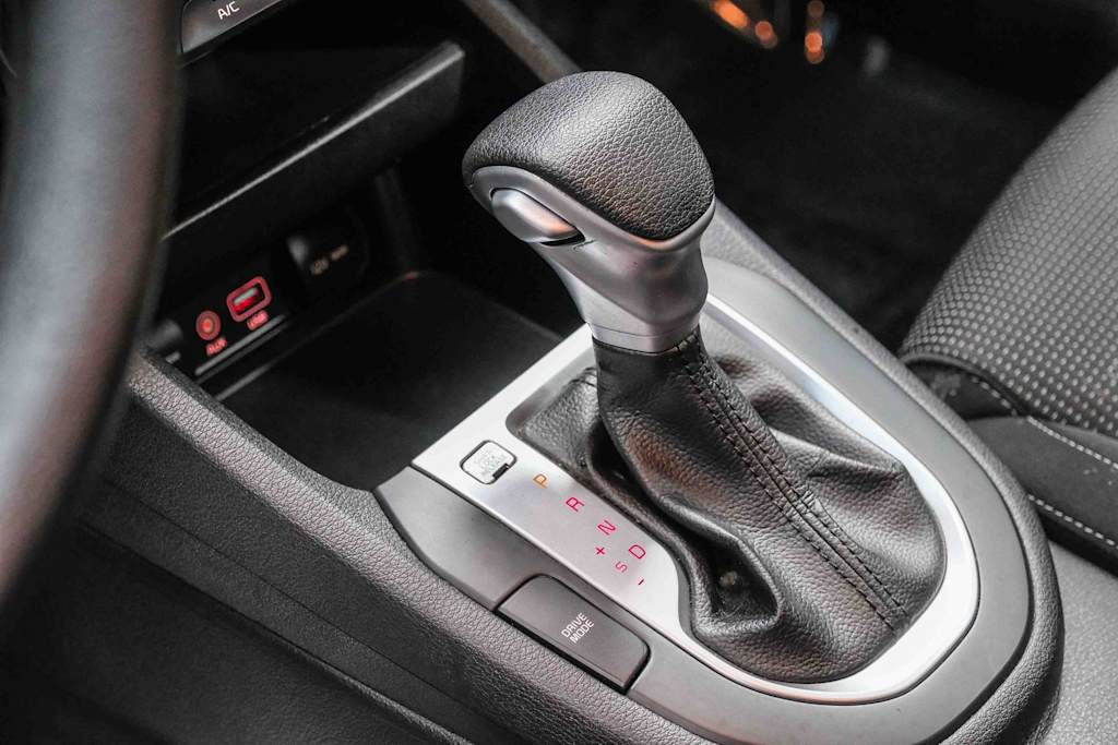Thumbnail: 2020 Kia Forte - 15