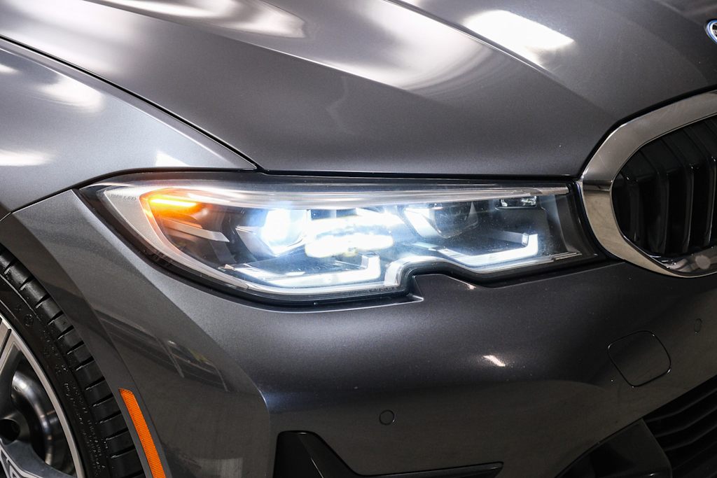 Thumbnail: 2022 BMW 3 Series - 24