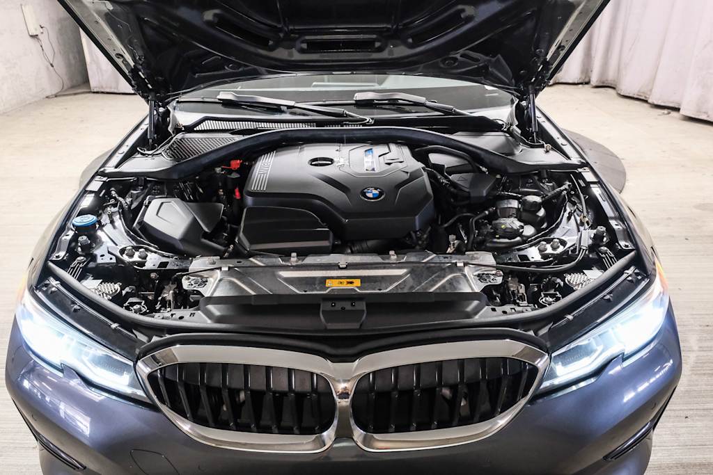 Thumbnail: 2022 BMW 3 Series - 8