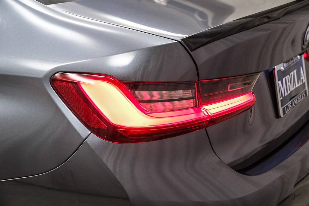 Thumbnail: 2022 BMW 3 Series - 19