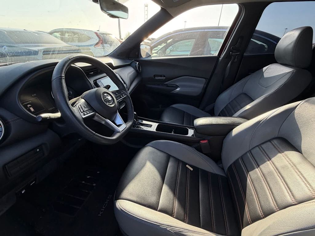 Thumbnail: 2021 Nissan Kicks - 3