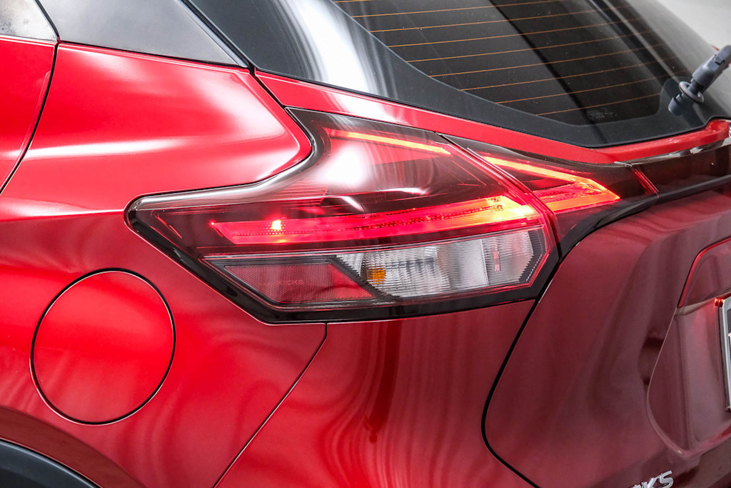 Thumbnail: 2021 Nissan Kicks - 12