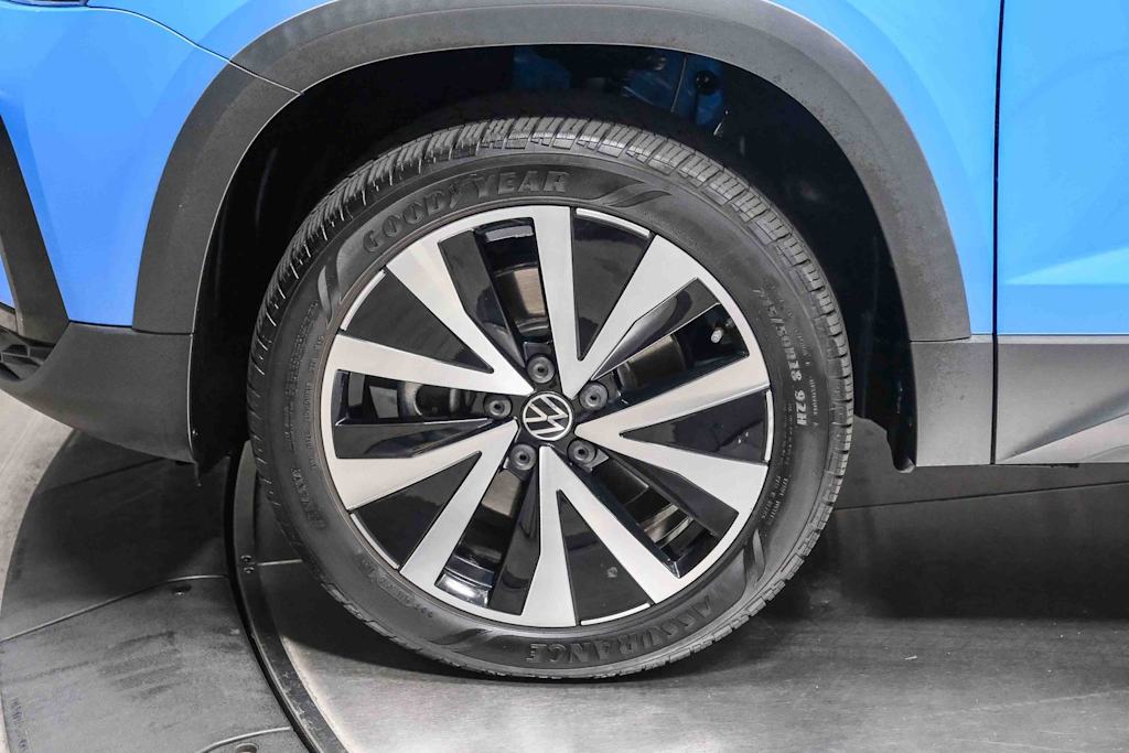 Thumbnail: 2022 Volkswagen Taos - 20