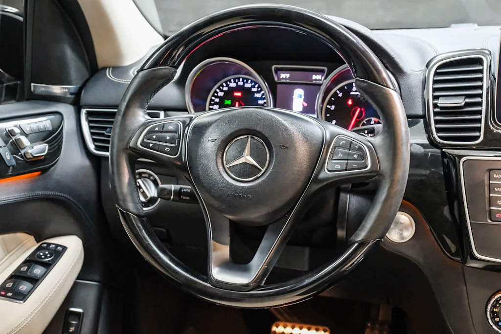 Thumbnail: 2018 Mercedes-Benz GLE - 10