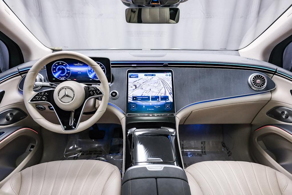 Thumbnail: 2023 Mercedes-Benz EQS - 2