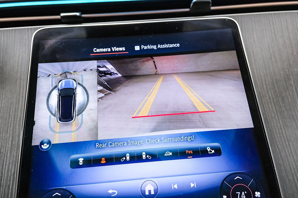 Thumbnail: 2023 Mercedes-Benz EQS - 26