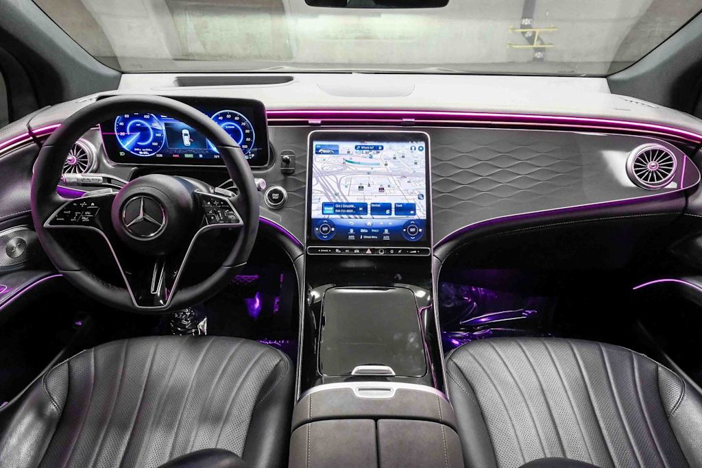 Thumbnail: 2023 Mercedes-Benz EQS - 2