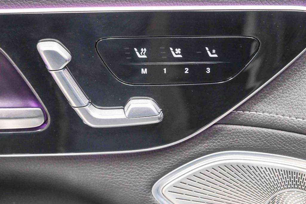 Thumbnail: 2023 Mercedes-Benz EQS - 24