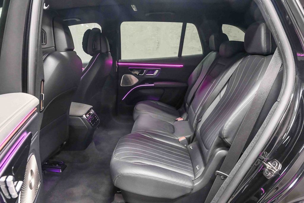 Thumbnail: 2023 Mercedes-Benz EQS - 11