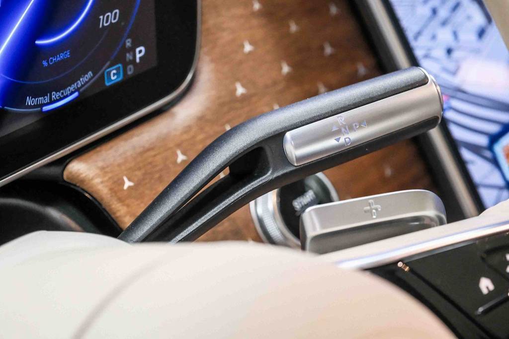 Thumbnail: 2023 Mercedes-Benz EQS - 13