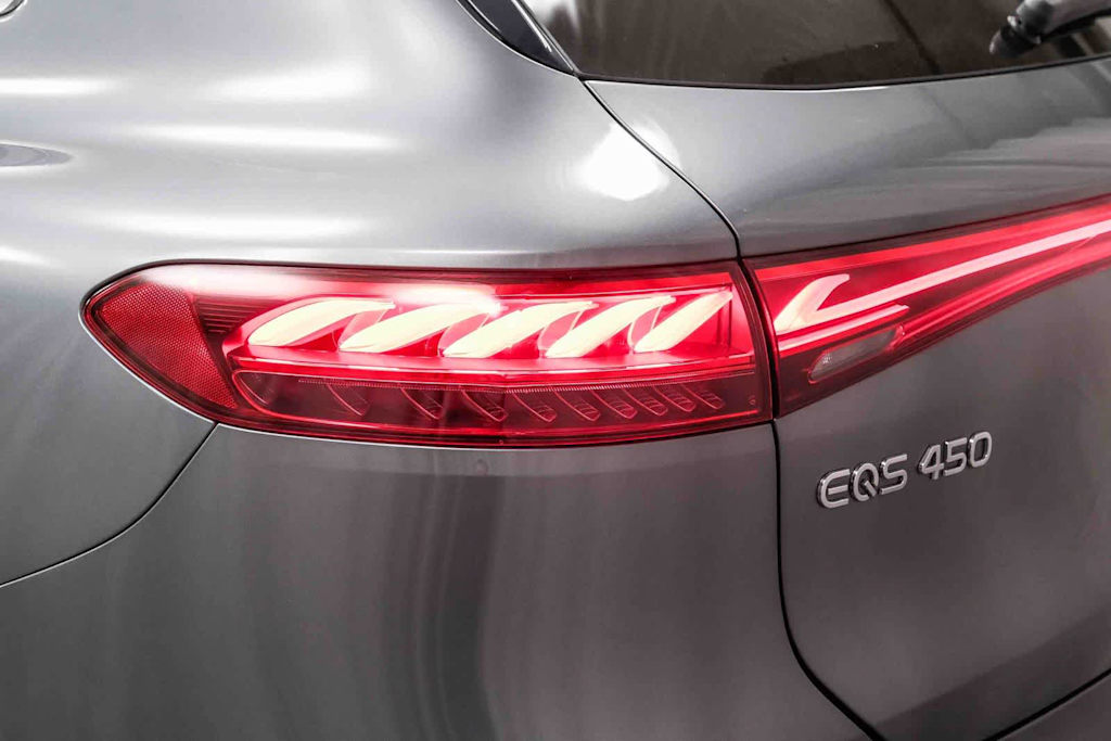 Thumbnail: 2023 Mercedes-Benz EQS - 18