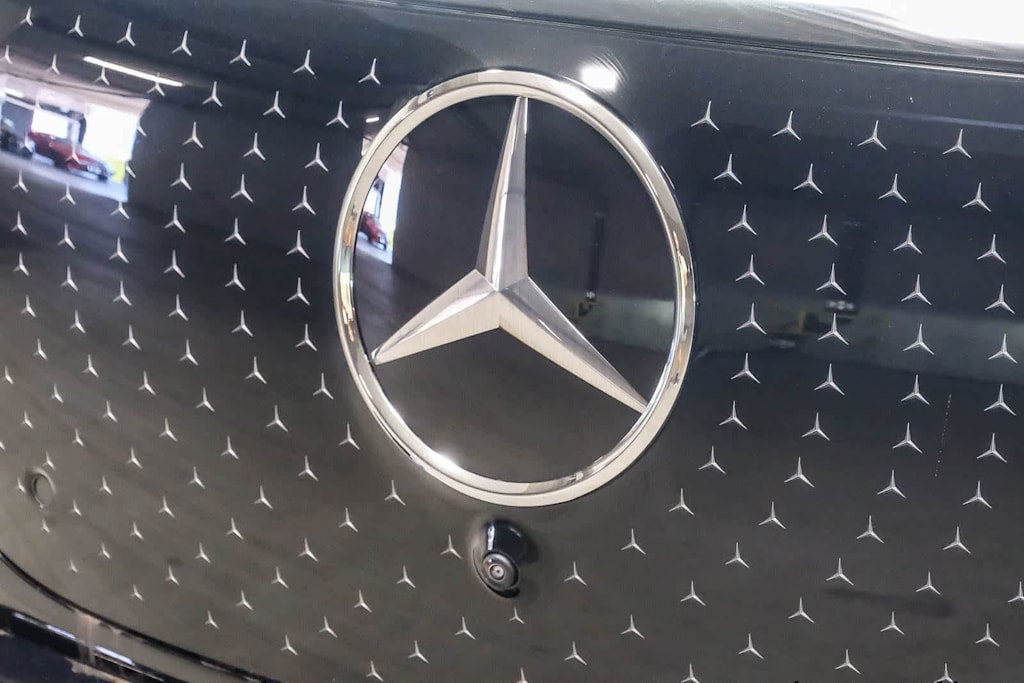 Thumbnail: 2026 Mercedes-Benz EQS - 22