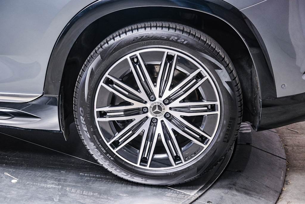 Thumbnail: 2023 Mercedes-Benz EQS - 6