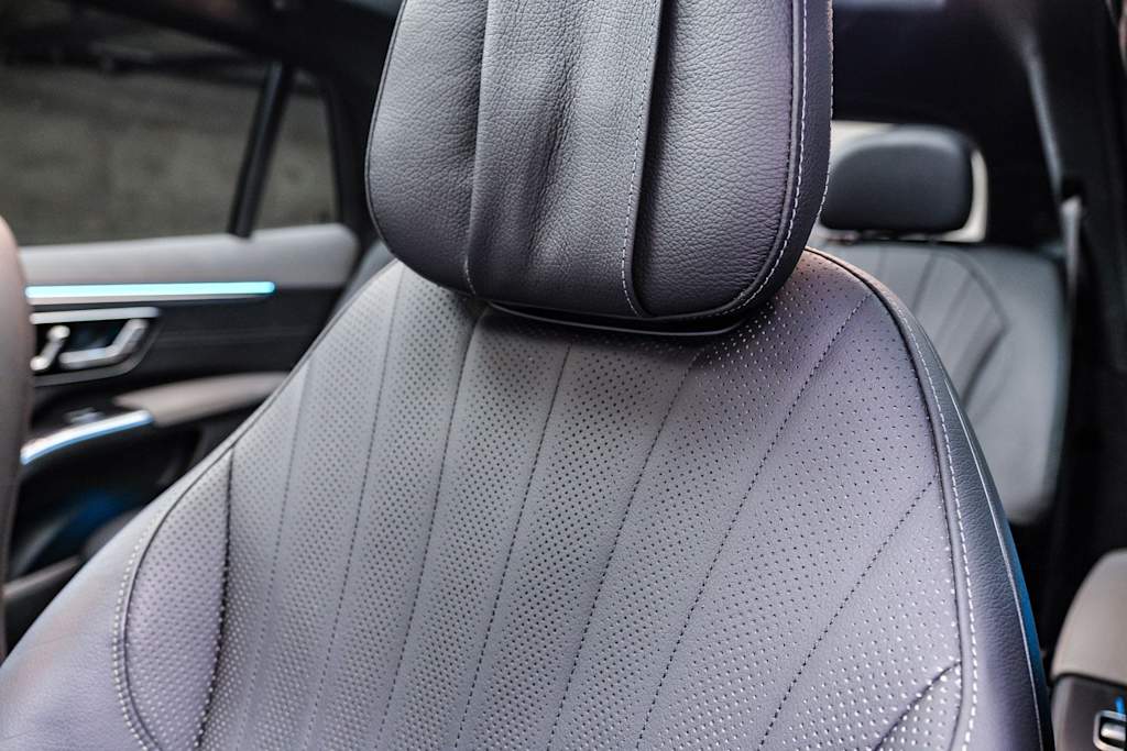 Thumbnail: 2023 Mercedes-Benz EQS - 21