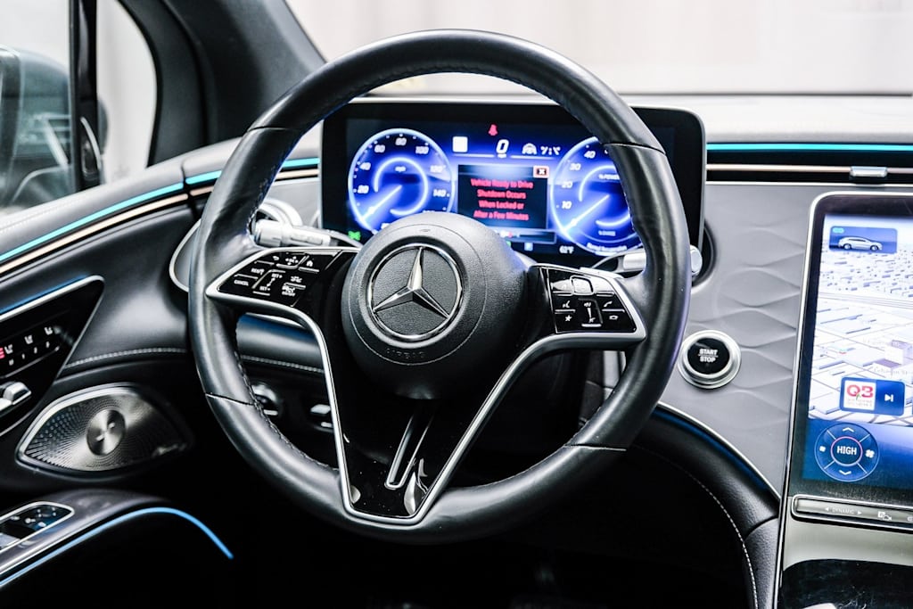 Thumbnail: 2023 Mercedes-Benz EQS - 7