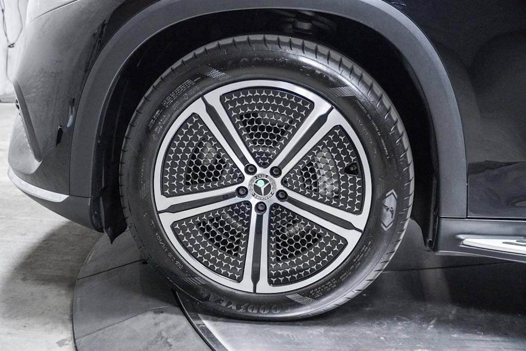 2023 Mercedes-Benz EQS 450 7