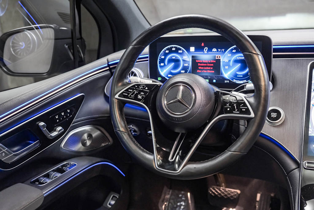 Thumbnail: 2023 Mercedes-Benz EQS - 8