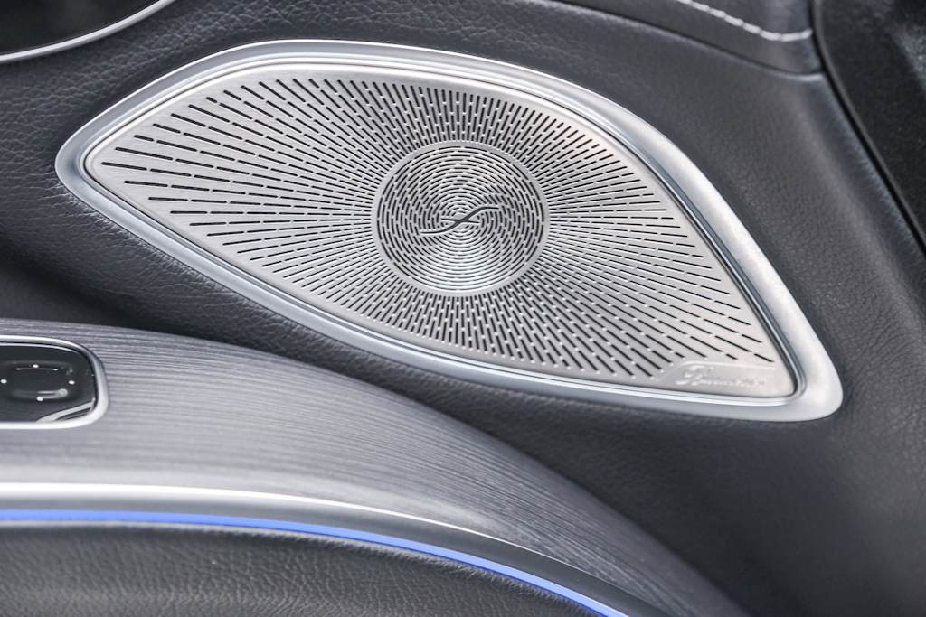 Thumbnail: 2023 Mercedes-Benz EQS - 31