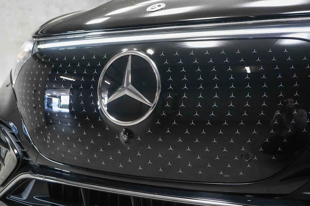 Thumbnail: 2026 Mercedes-Benz EQS - 6