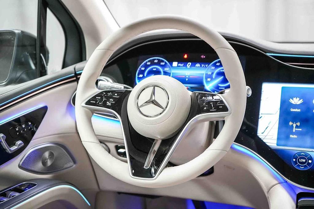 Thumbnail: 2026 Mercedes-Benz EQS - 8