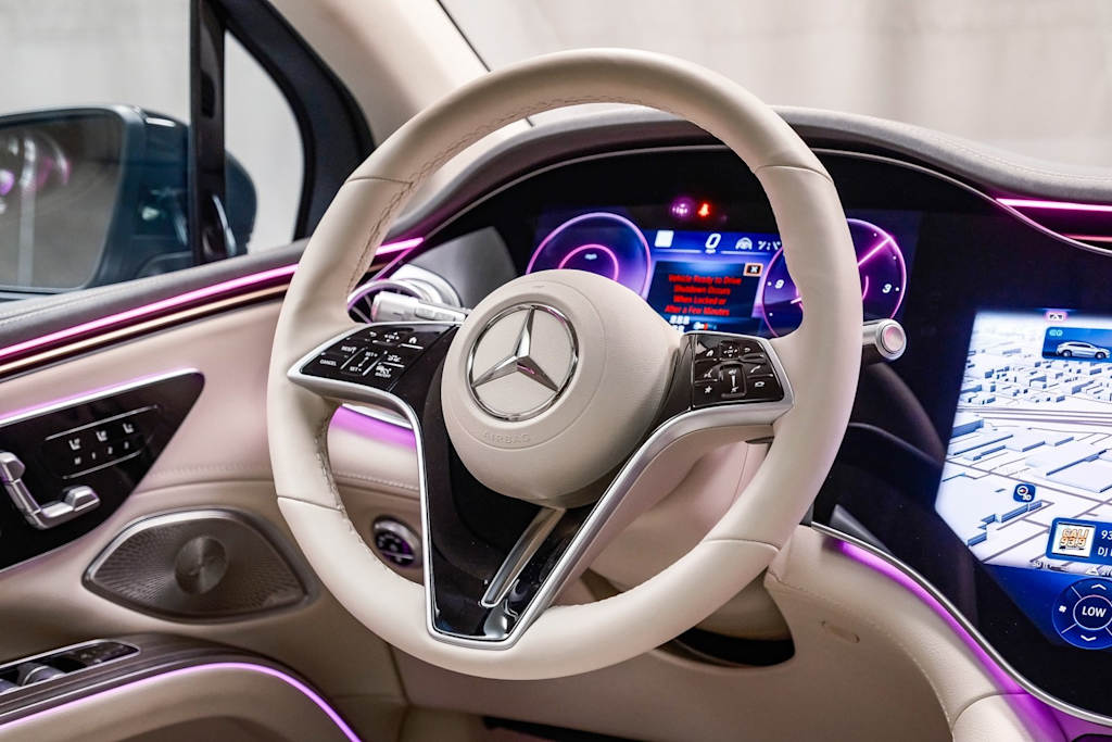 Thumbnail: 2025 Mercedes-Benz EQS - 8
