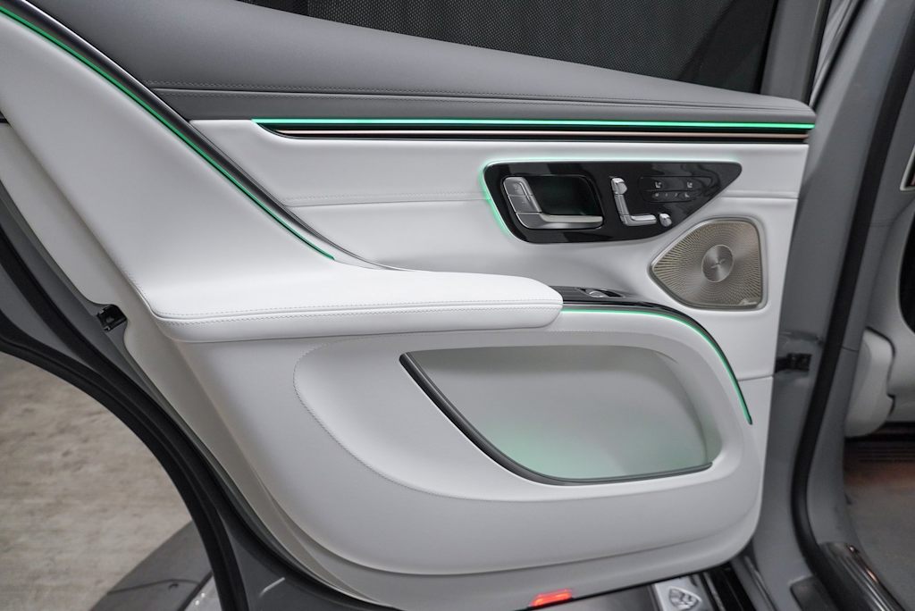 2025 Mercedes-Benz EQS Maybach EQS 680 27