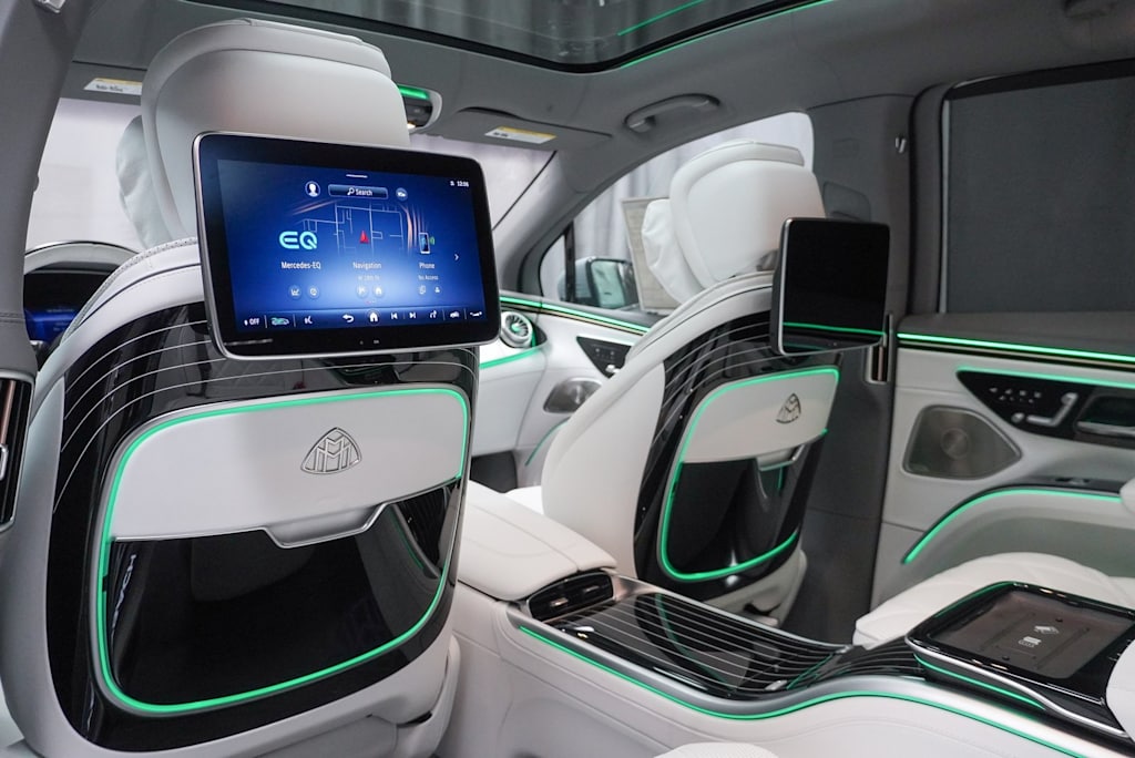 2025 Mercedes-Benz EQS Maybach EQS 680 13