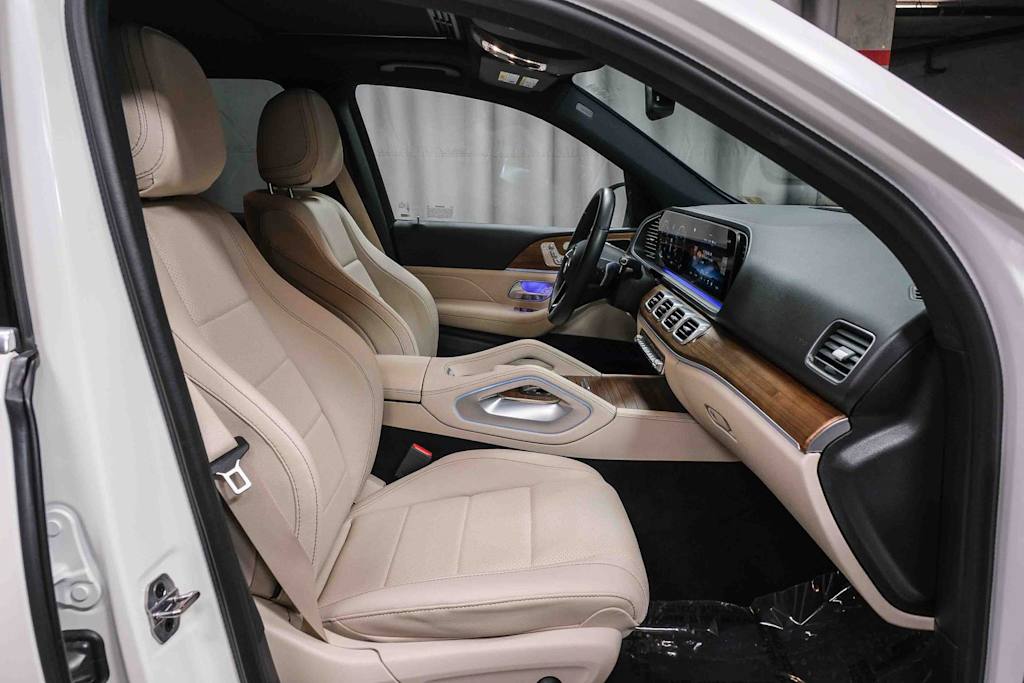 Thumbnail: 2025 Mercedes-Benz GLE - 11