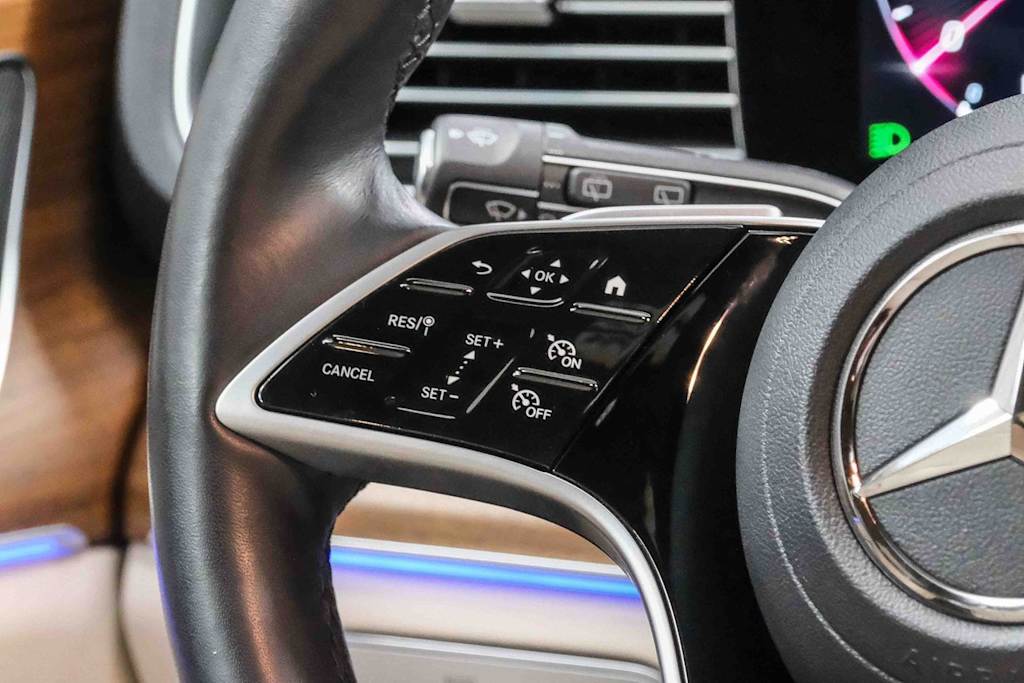 Thumbnail: 2025 Mercedes-Benz GLE - 15