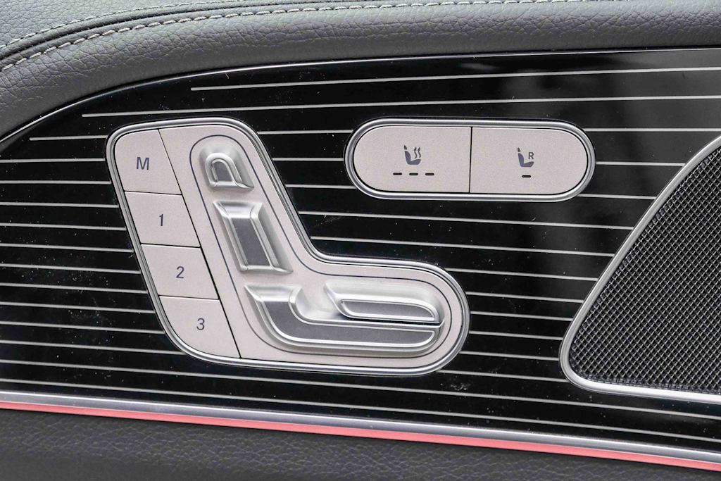 Thumbnail: 2026 Mercedes-Benz GLE - 31