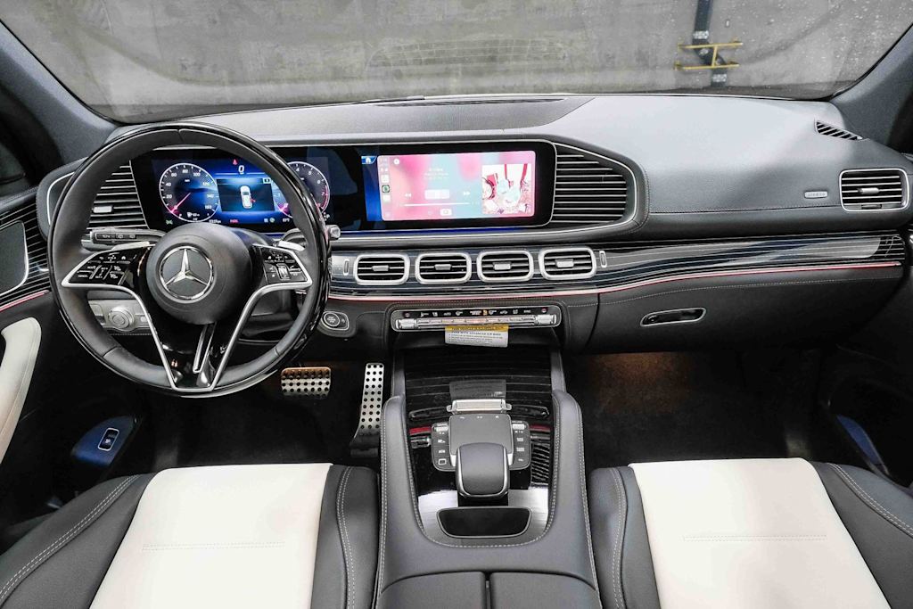 Thumbnail: 2026 Mercedes-Benz GLE - 2