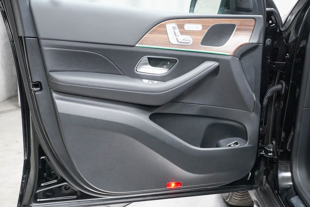 2025 Mercedes-Benz GLE 350 25