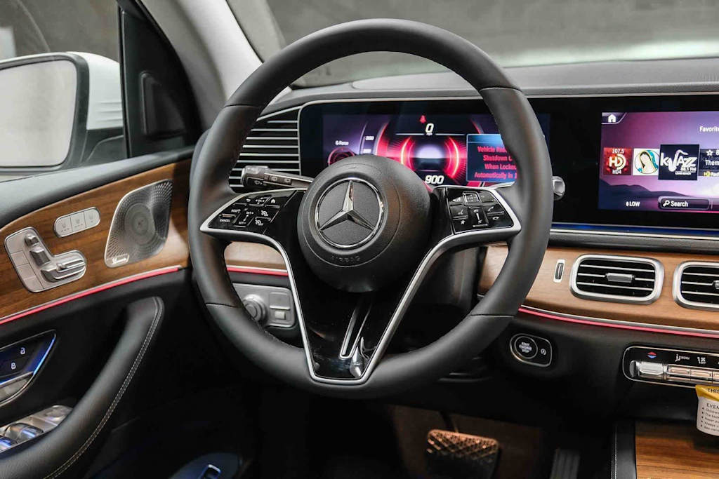 Thumbnail: 2026 Mercedes-Benz GLE - 14