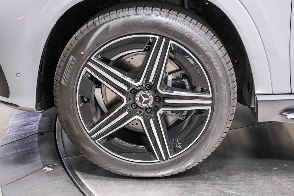 Thumbnail: 2026 Mercedes-Benz GLE - 20