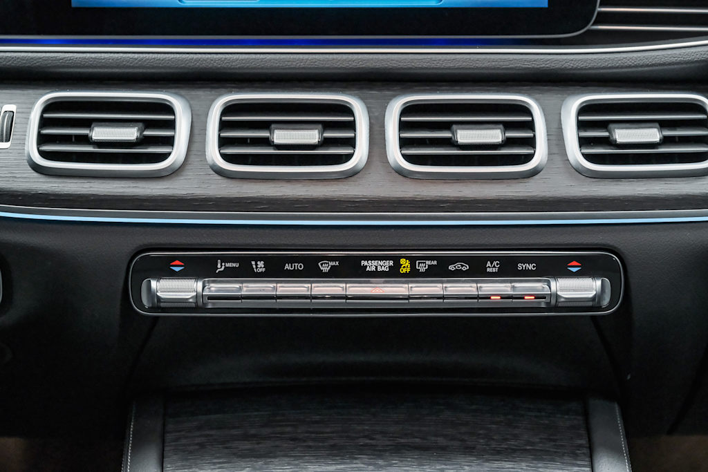 Thumbnail: 2025 Mercedes-Benz GLE - 24