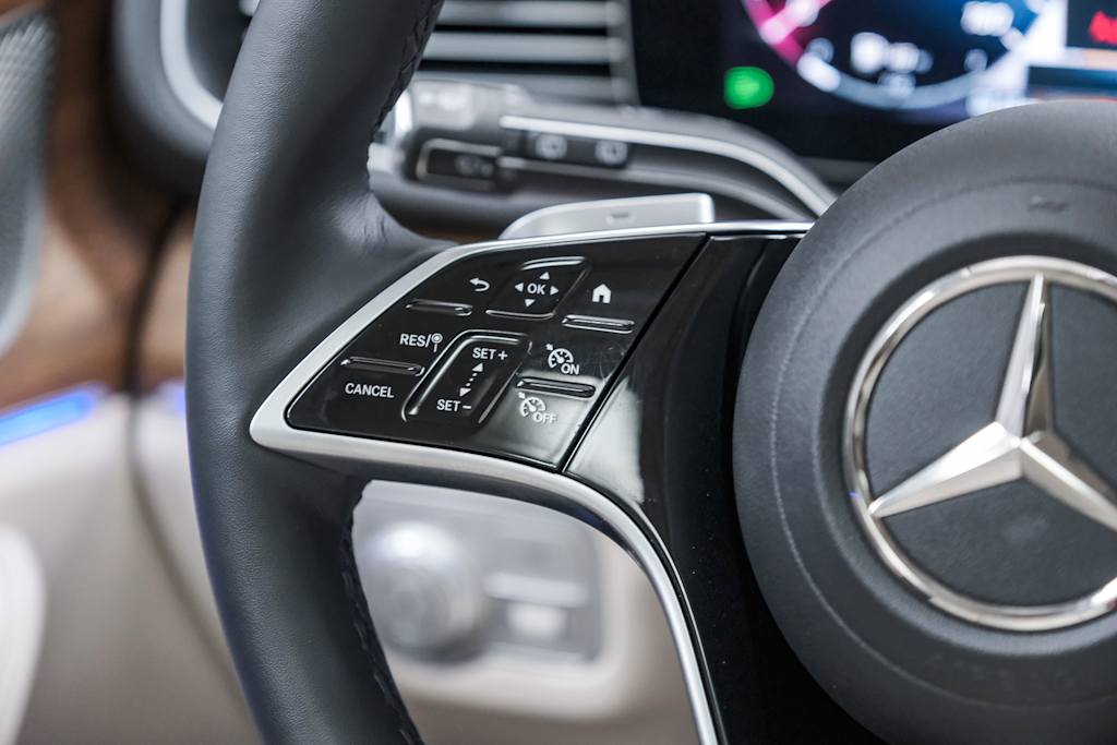 Thumbnail: 2026 Mercedes-Benz GLE - 12