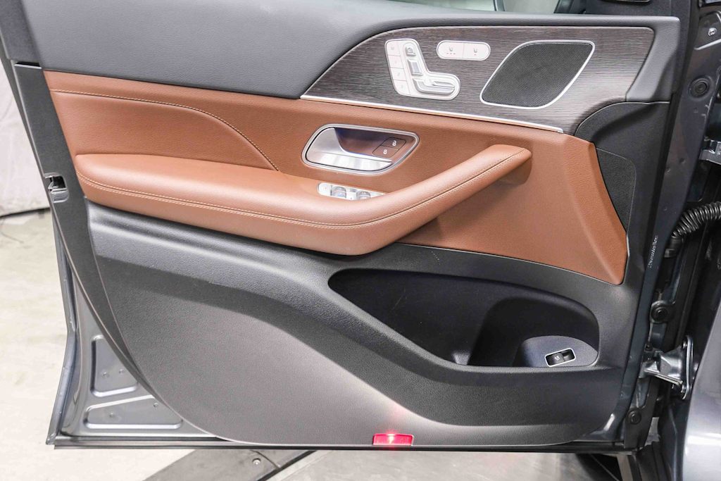 Thumbnail: 2024 Mercedes-Benz GLE - 30