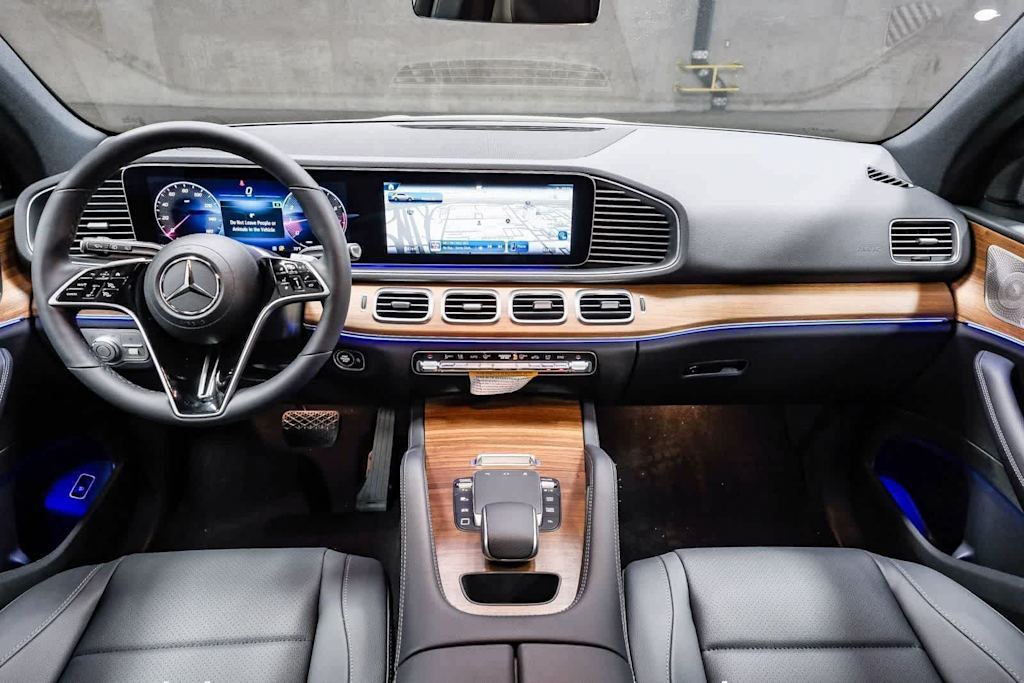 Thumbnail: 2026 Mercedes-Benz GLE - 2