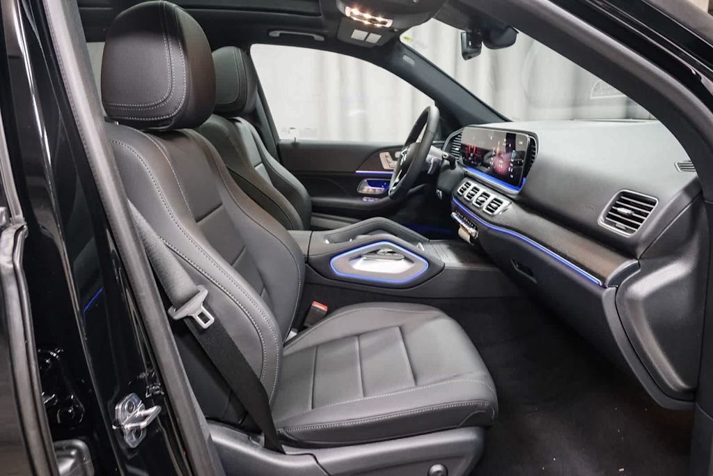 Thumbnail: 2026 Mercedes-Benz GLE - 11