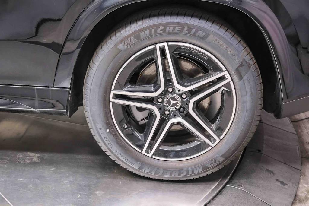 Thumbnail: 2026 Mercedes-Benz GLE - 8