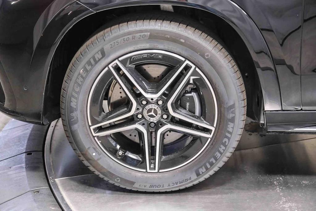 Thumbnail: 2026 Mercedes-Benz GLE - 19
