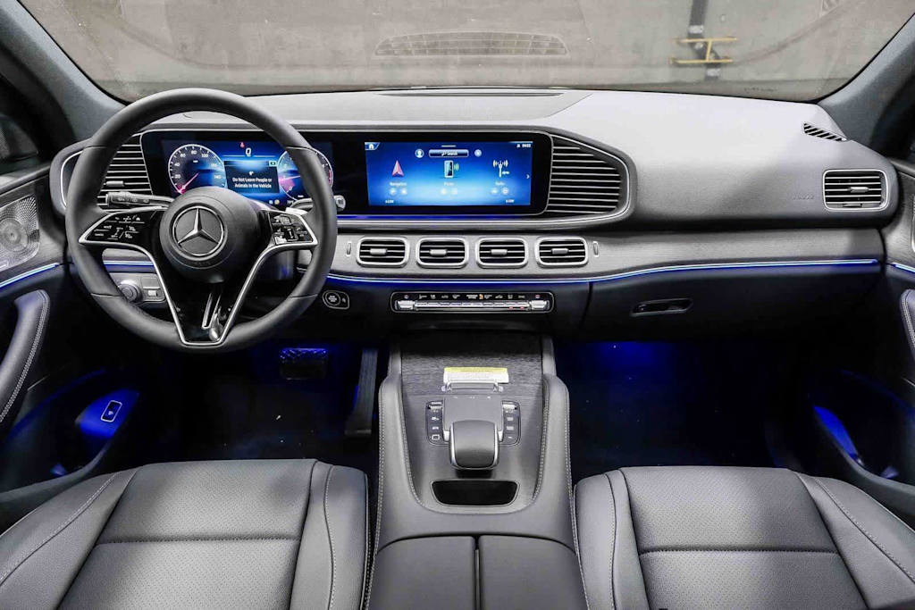 Thumbnail: 2026 Mercedes-Benz GLE - 2