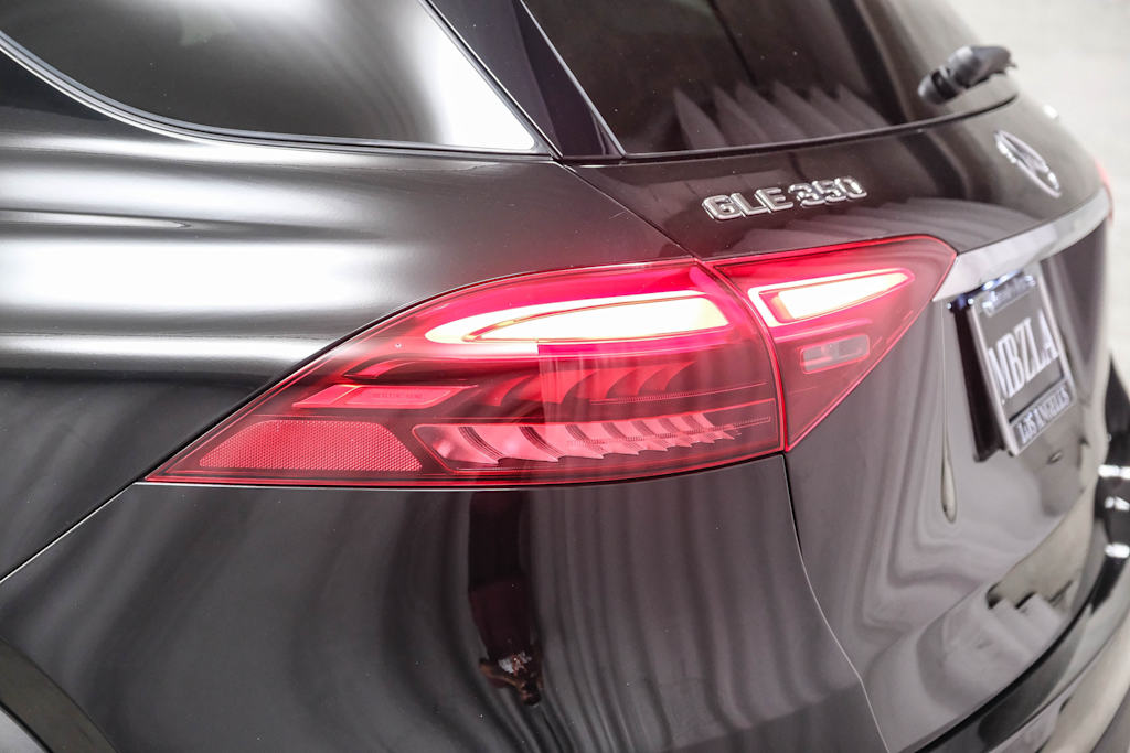 Thumbnail: 2025 Mercedes-Benz GLE - 18