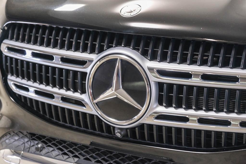 Thumbnail: 2025 Mercedes-Benz GLE - 7
