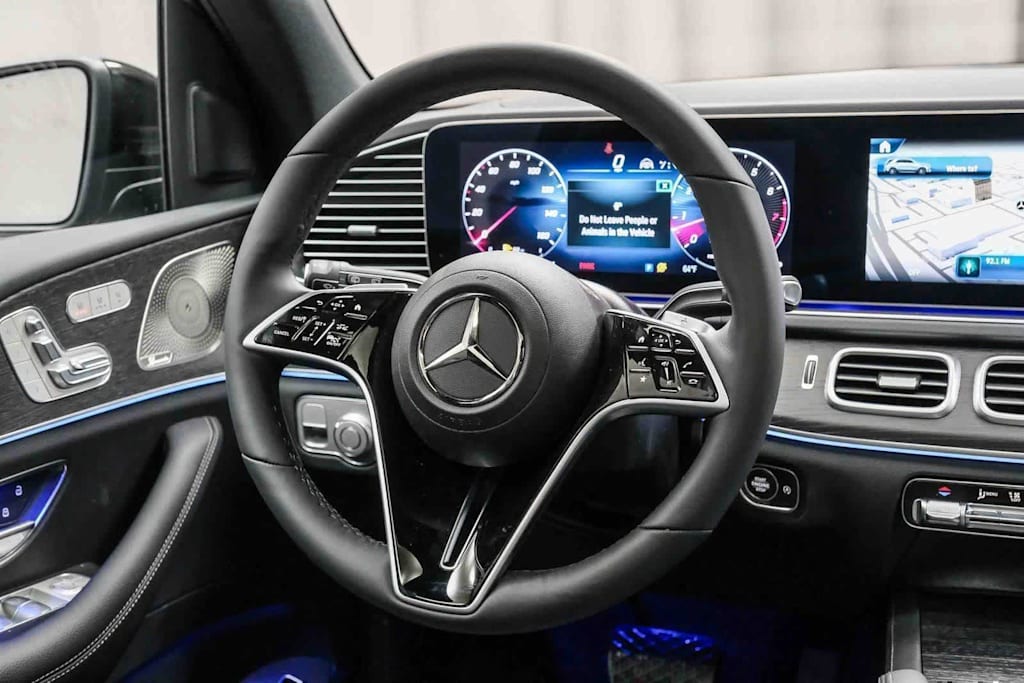 Thumbnail: 2026 Mercedes-Benz GLE - 8