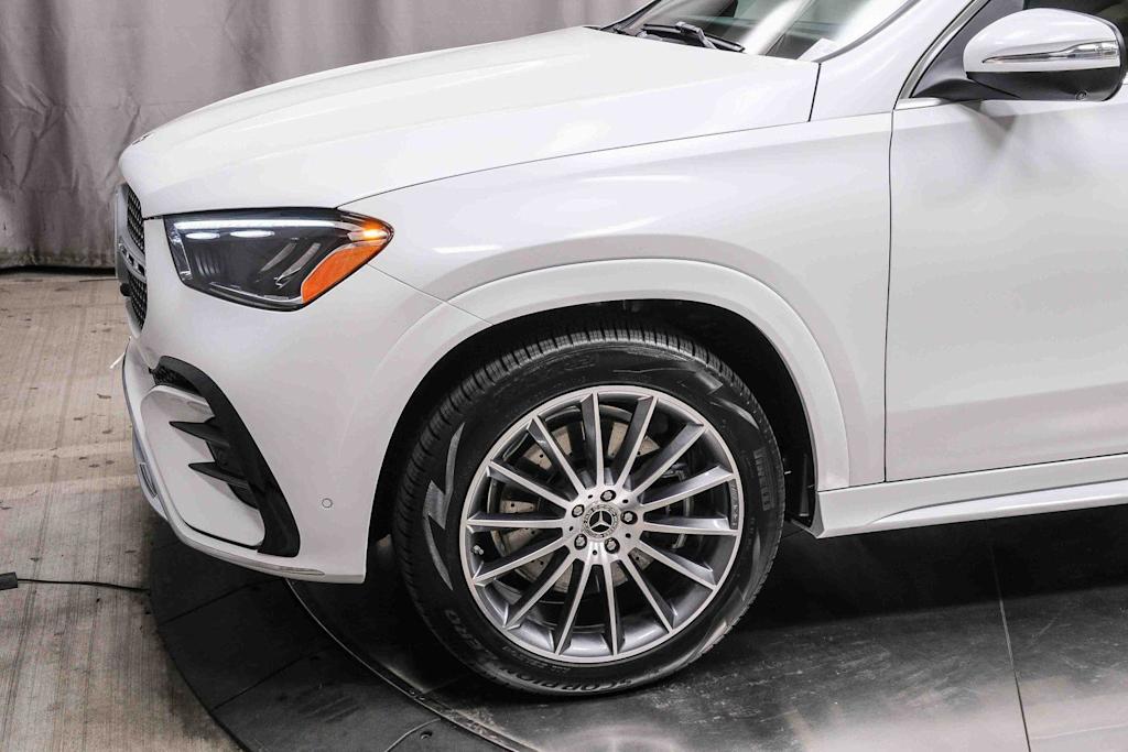 Thumbnail: 2026 Mercedes-Benz GLE - 20