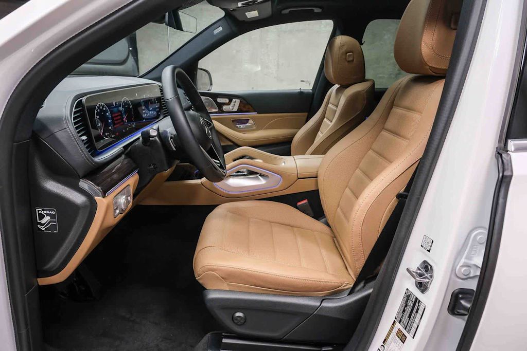 Thumbnail: 2026 Mercedes-Benz GLE - 10