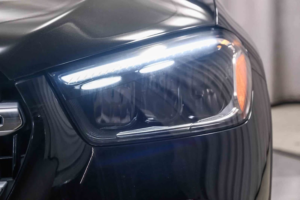 Thumbnail: 2026 Mercedes-Benz GLE - 22