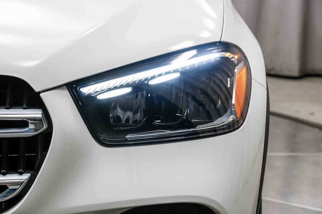 Thumbnail: 2026 Mercedes-Benz GLE - 21